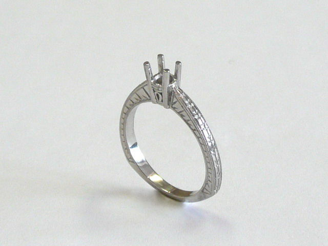 R1121-PLAT